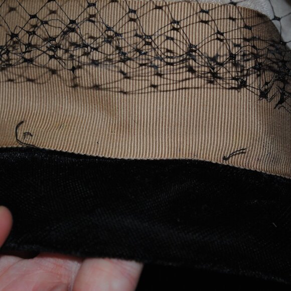 Vintage 1950s-60s Striped Velvet Bucket Hat with Lace Netting Union Made in USA main image 4